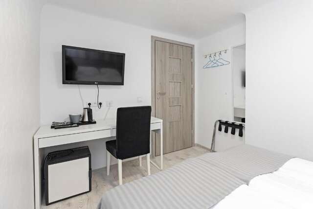 Мини-отель HappyInn Rooms Каунас-32